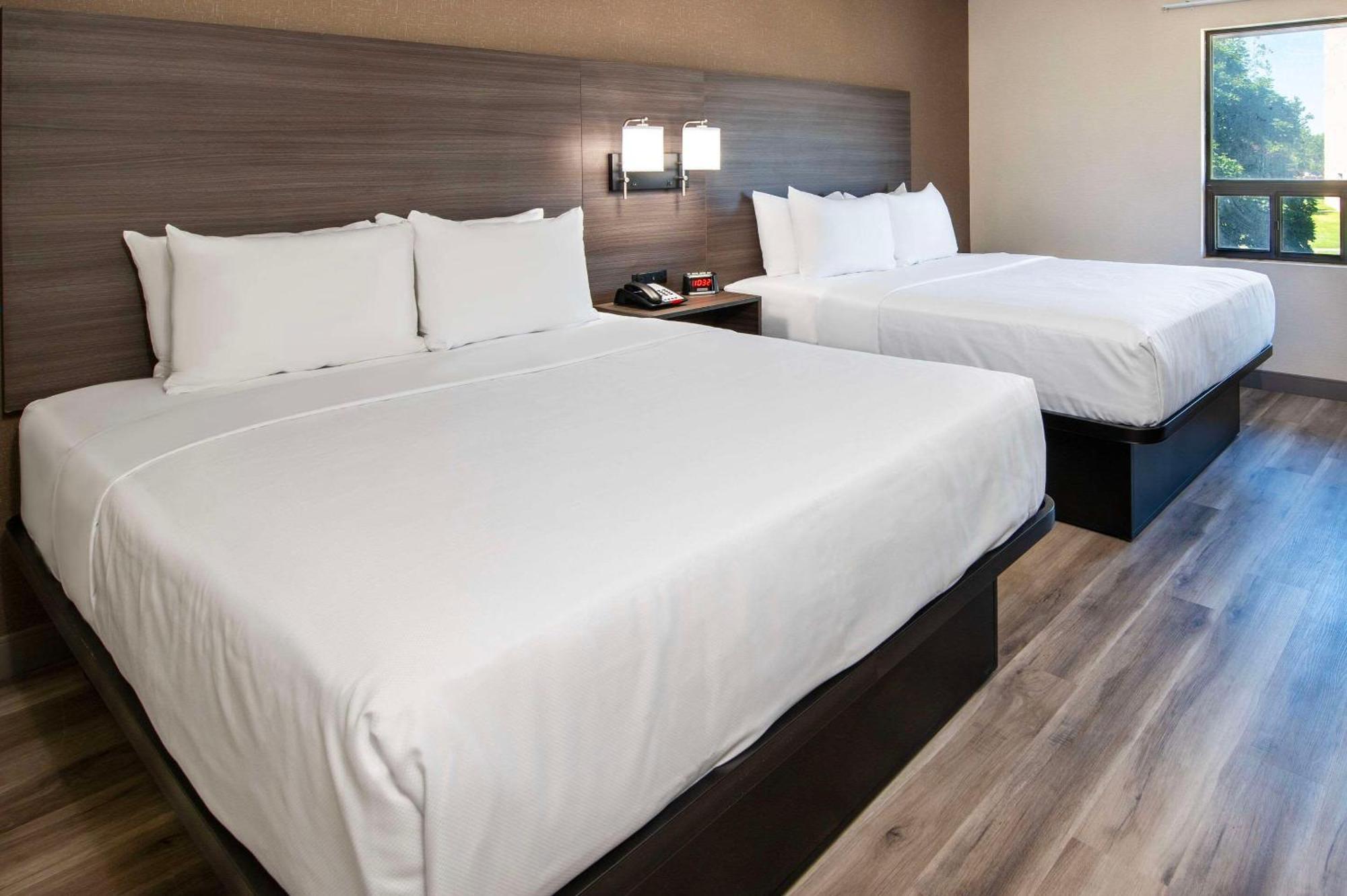 Quality Inn Chatham-Kent Zewnętrze zdjęcie