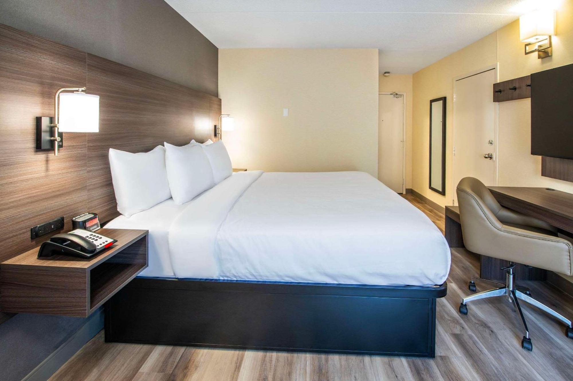 Quality Inn Chatham-Kent Zewnętrze zdjęcie