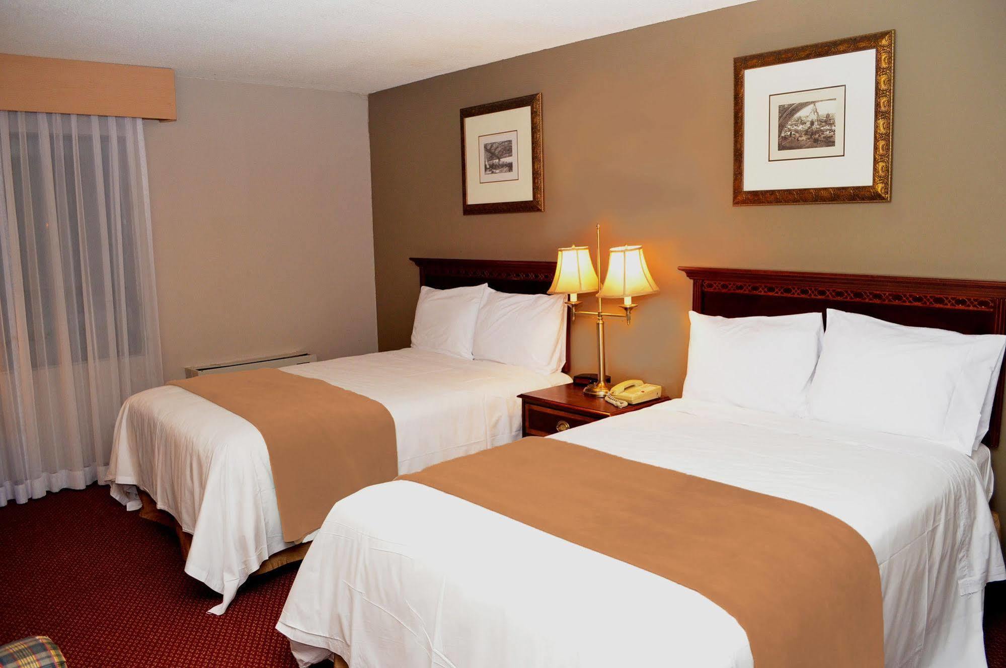 Quality Inn Chatham-Kent Zewnętrze zdjęcie