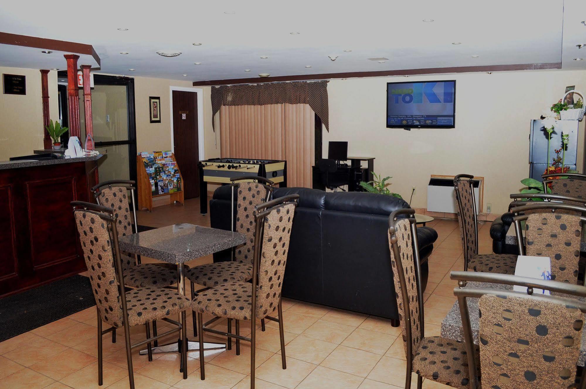 Quality Inn Chatham-Kent Zewnętrze zdjęcie